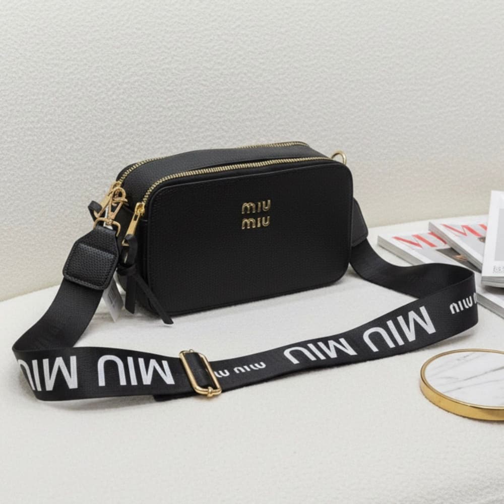 Cartera Mujer Importada Majo Bandolera Rigida Moda Diseñador MIU MIU
